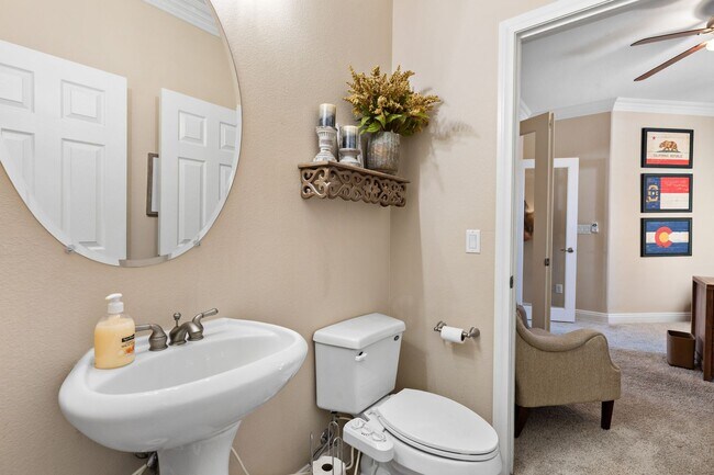 Building Photo - Spacious Mountain’s Edge Home with Den, Sunroom, 3-Car Garage & Private Spa Retreat