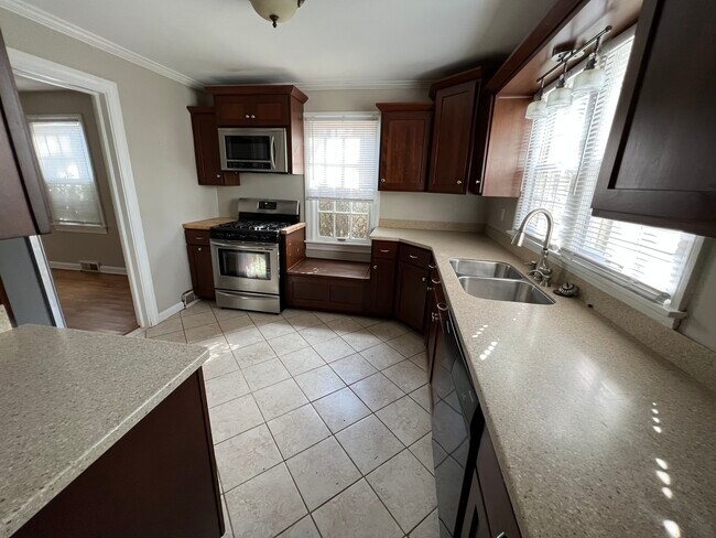 Kitchen 2nd Pic - 526 S Mitchell St