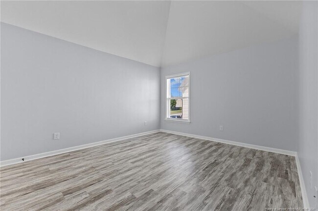 Building Photo - 12 Turnbridge Way