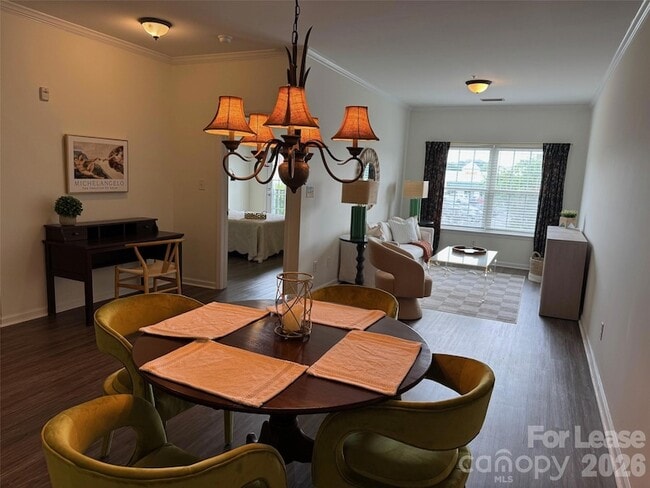 Building Photo - 1410 4th St Dr NW