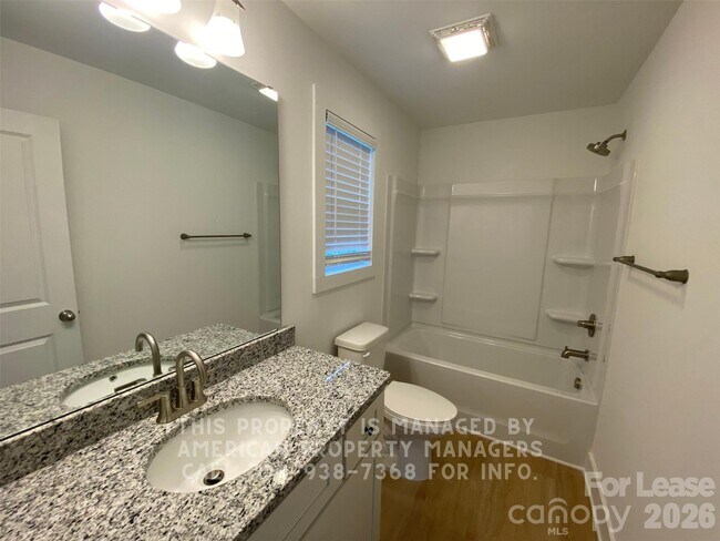 Building Photo - 408 Vance Ave