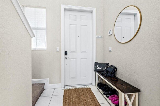 Building Photo - 1766 NW Cataluna Cir
