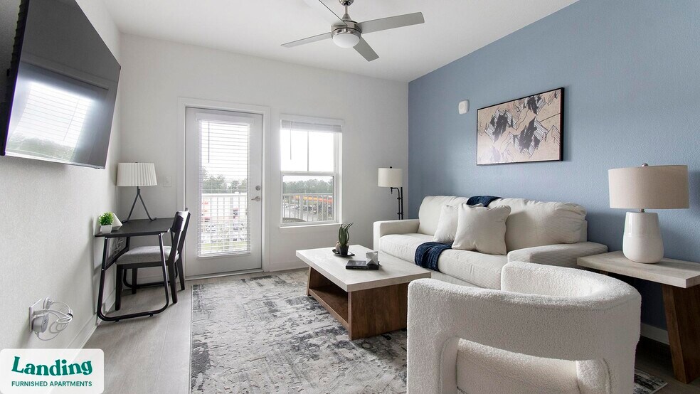 Building Photo - 12525 Tibbets Ln