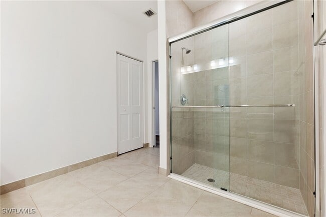 Building Photo - 26430 Coco Cay Cir