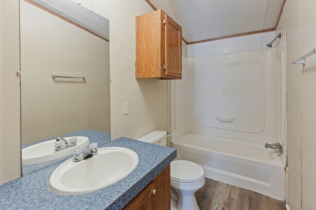 Building Photo - 183 Aquarius Rd