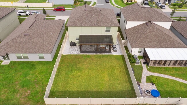 Building Photo - 1742 Red Loop