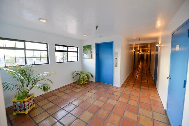 Building Photo - Fully Furnished 1 bedroom Oceanview unit!! Call Steve Conrad- 949-542-8347