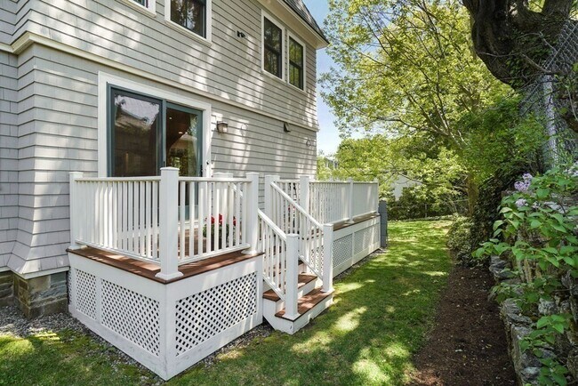 Building Photo - 28 Pennsylvania Ave