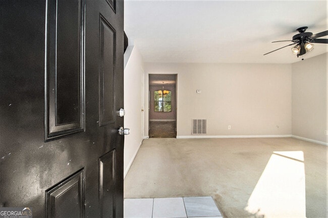 Building Photo - 5570 Fair Creek Way