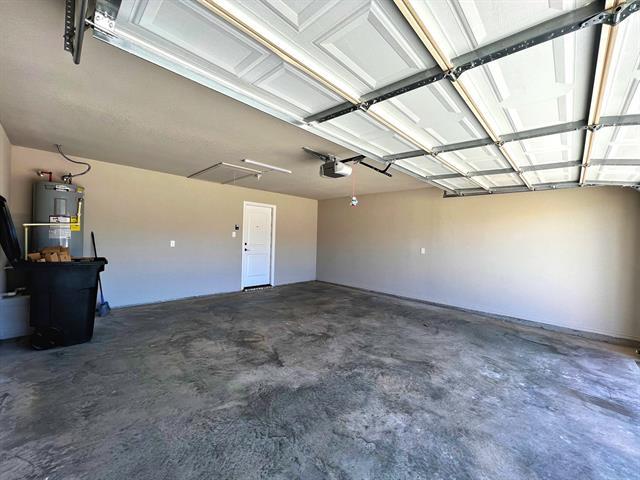 Building Photo - 219 Clover Cir