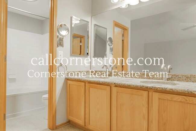 Building Photo - 4775 Sweetgrass Ln