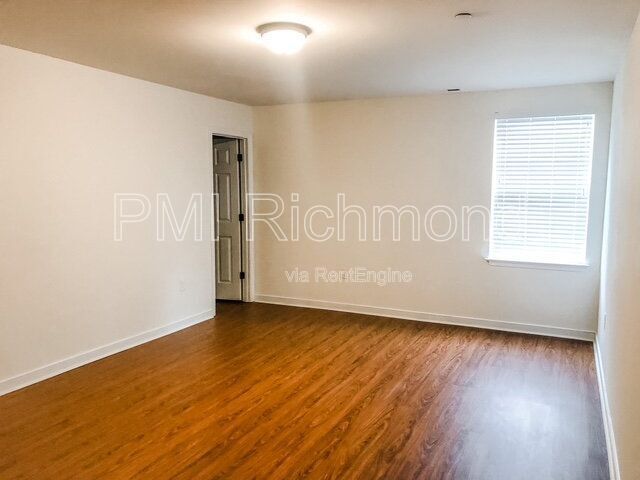 Building Photo - 4707 Brydes Ln