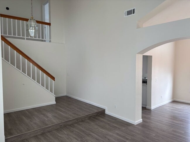 Building Photo - 12790 Lambeth St