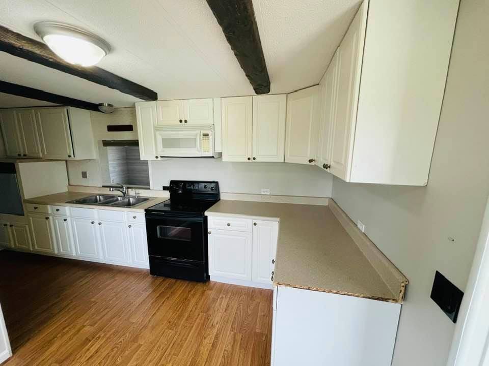 Building Photo - 210 Bride Dr