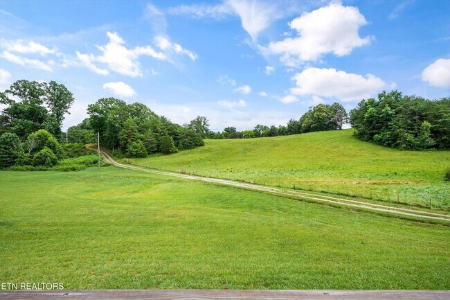 Building Photo - 4815 Big Springs Rd
