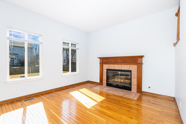 Building Photo - 14149 S Napa Cir