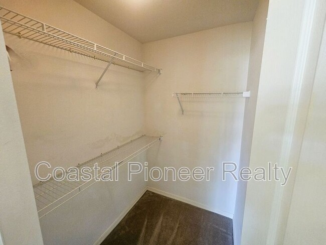Building Photo - 9708 Dunscroft Ln