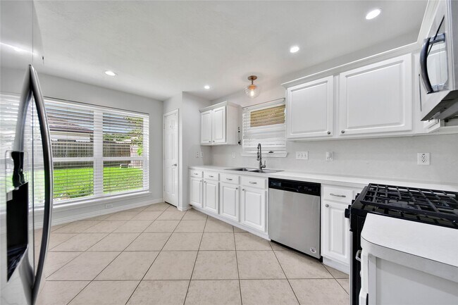 Building Photo - 22203 Eagle Meadow Dr