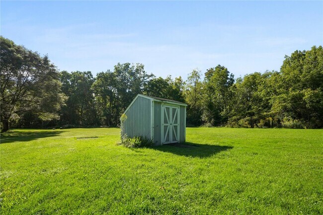 Building Photo - 7151 Podunk Rd