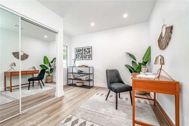 Building Photo - 6520 6th Ave