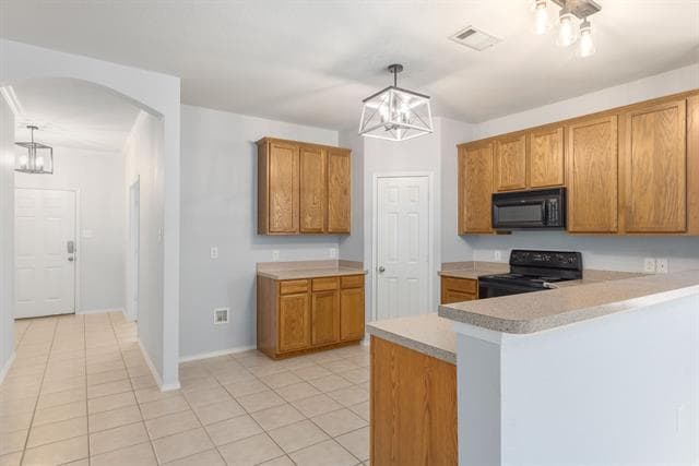 Building Photo - 10701 Vista Heights Blvd