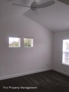 Building Photo - 3 br, 2.5 bath House - 467 Blue Lake Trail