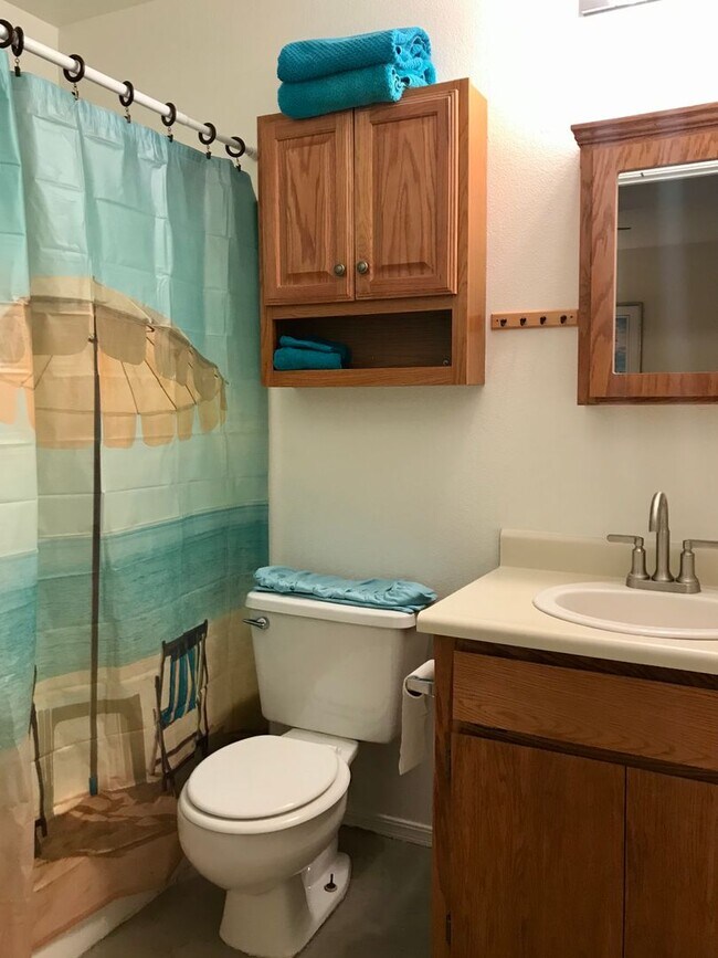 Building Photo - GO929-Lotti, Carole Kelly