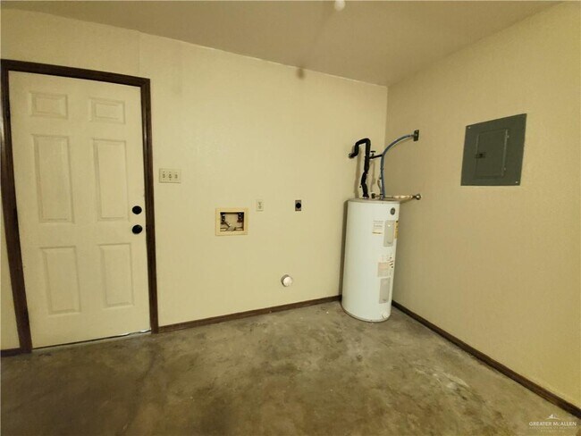 Building Photo - 17 N 32nd St