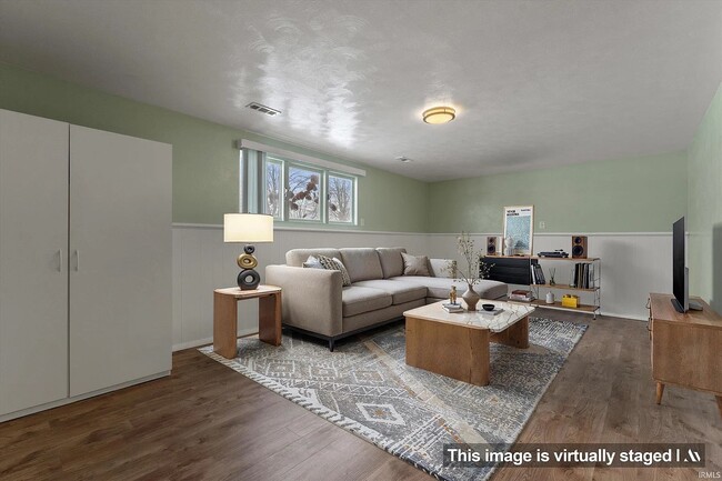 Building Photo - 1715 Rerick St