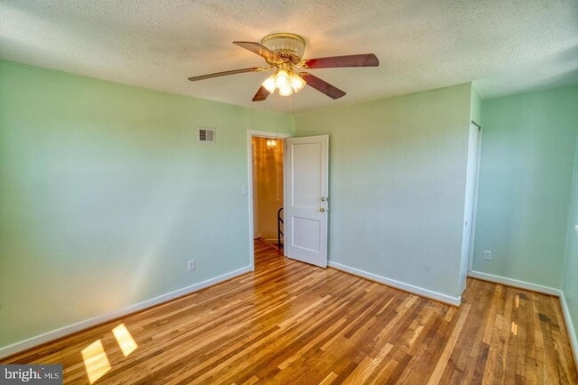 Building Photo - 2818 Iverson St