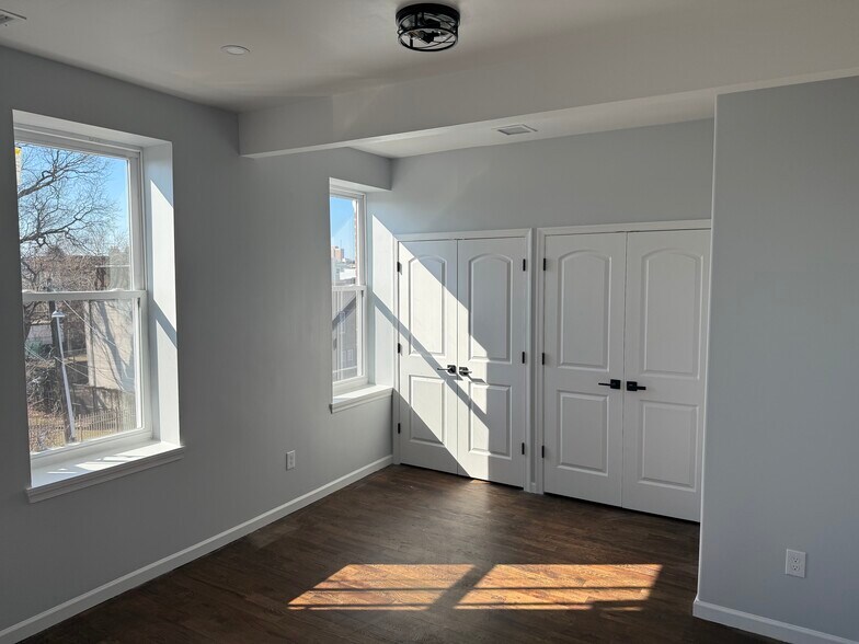 Large Light New Windows - 14 Gouverneur St