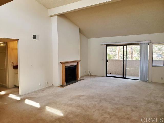 Building Photo - 2625 Pirineos Way