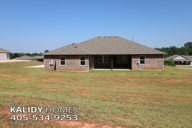 Building Photo - 2141 Kalidy Dr