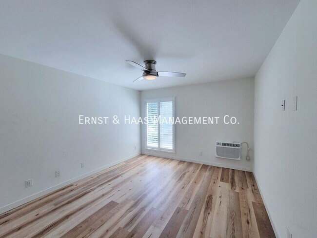 Building Photo - 7890 E Spring St