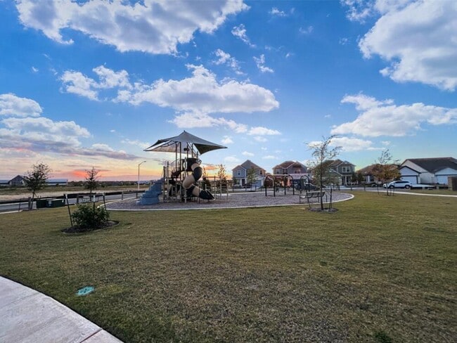 Building Photo - 1620 Brimhurst Dr