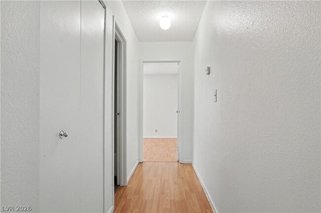 Building Photo - 6544 Ironbark Ln