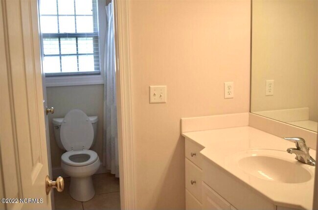 Building Photo - 7004 Hallstead Ct