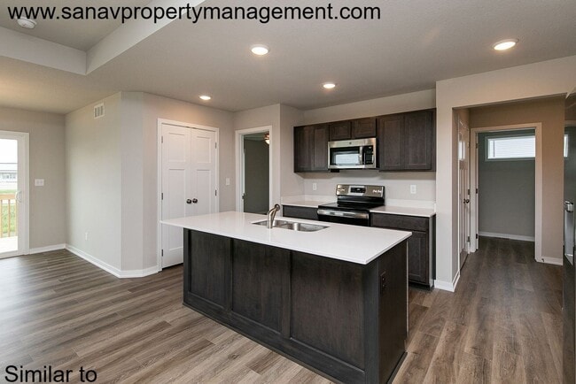 Building Photo - Unbeatable Deal! Gorgeous 3-Bed, 2.5-Bath Ranch Home in Bondurant – Just $1800/Month!