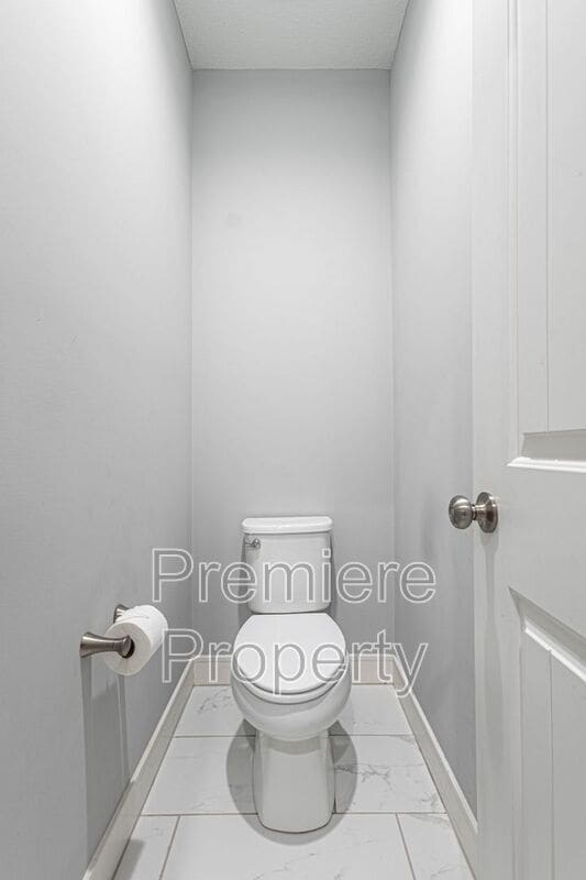 Building Photo - 21470 W 116th Pl