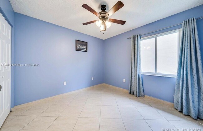 Building Photo - 20421 SW 1st St