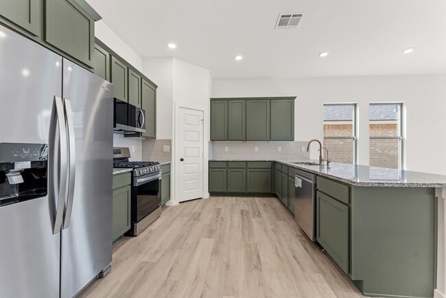 Building Photo - 2033 Gulf Pr Ln