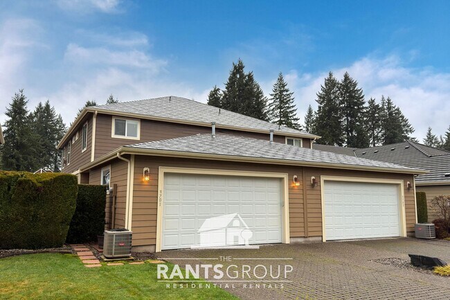 Building Photo - Meticulously Updated Townhome in Gated Community – Low Maintenance & Move-In Ready!