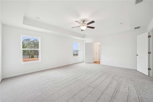 Building Photo - 320 Silverleaf Trl