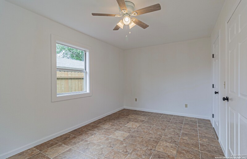 Building Photo - 210 N San Jacinto St