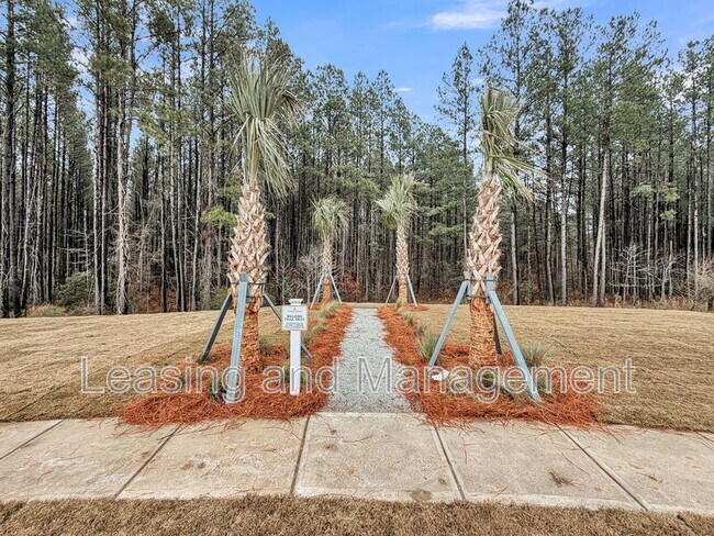 Building Photo - 245 Summer Tanager Dr