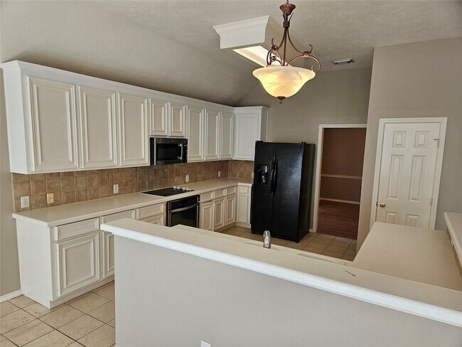 Building Photo - 4434 Grove Park Dr