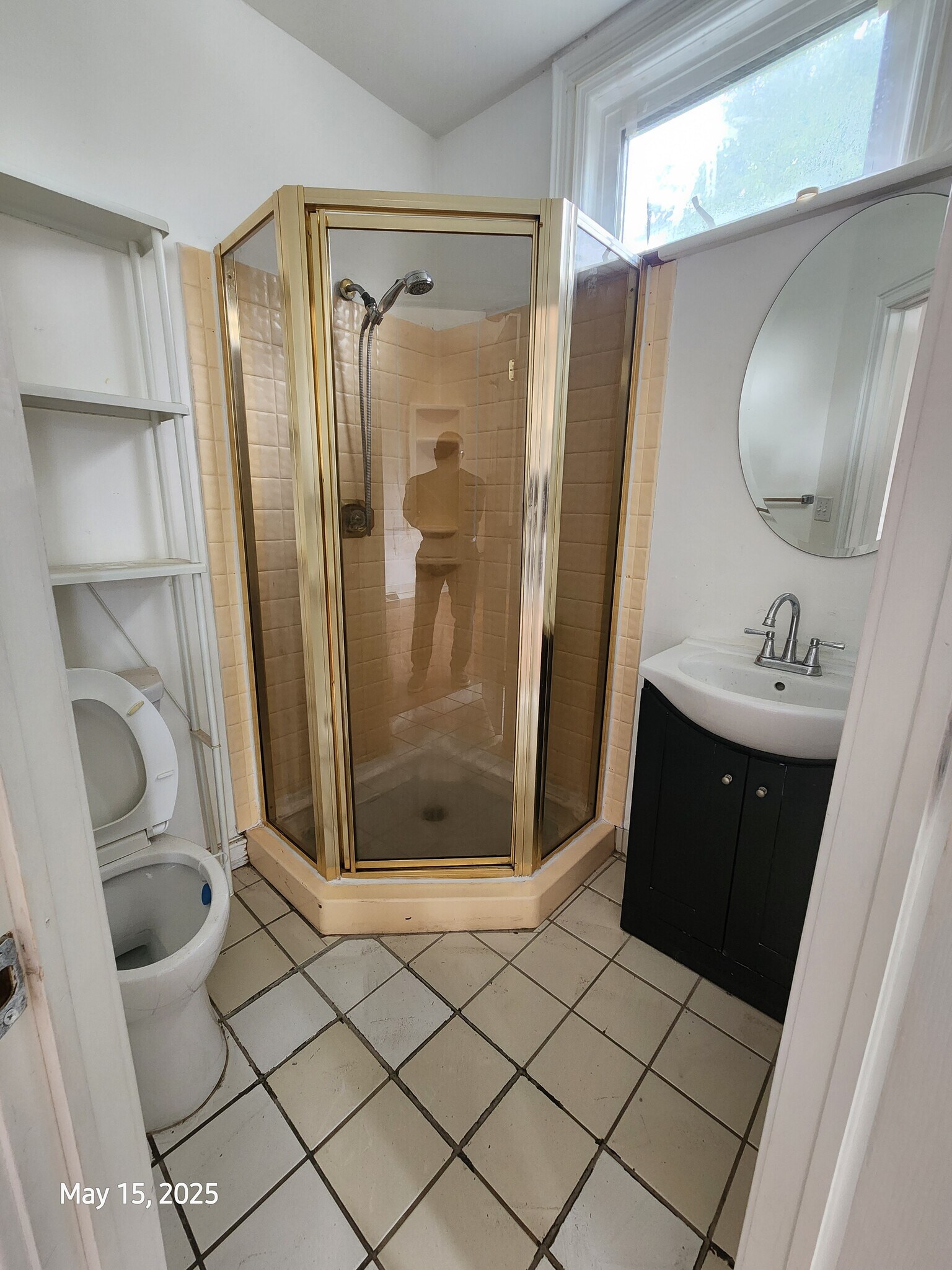 Bedroom #1 - Bath - 1775 Hamilton Ave