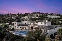 Building Photo - 7335 El Fuerte St