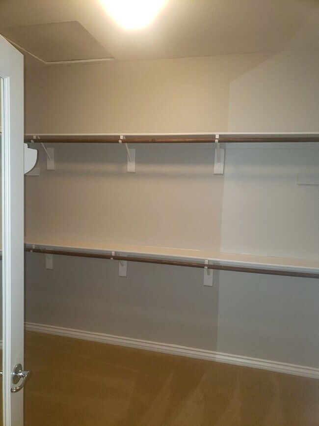 Building Photo - Harveston - 1 Story, 3 BR, 3 BA + Office/Den