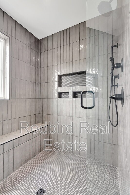 Building Photo - 2042 McKinley St